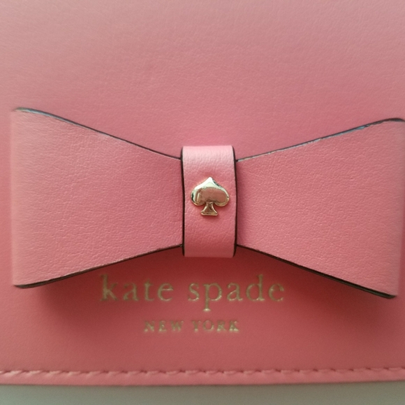 Kate Spade Summer Coral Wallet - Picture 6 of 8